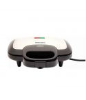 MediaTech Waffle Maker, 700 Watt, - MT-WM204
